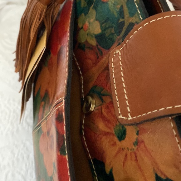 Patricia Nash Floral * Rienzo* Satchel .NWT - Picture 9 of 10